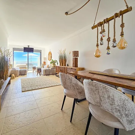 Apartment Luxury Retreat In Monteros Marbella