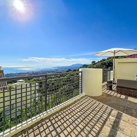 Apartment Luxury Retreat In Monteros Marbella