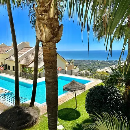 アパート Luxury Retreat In Monteros *
