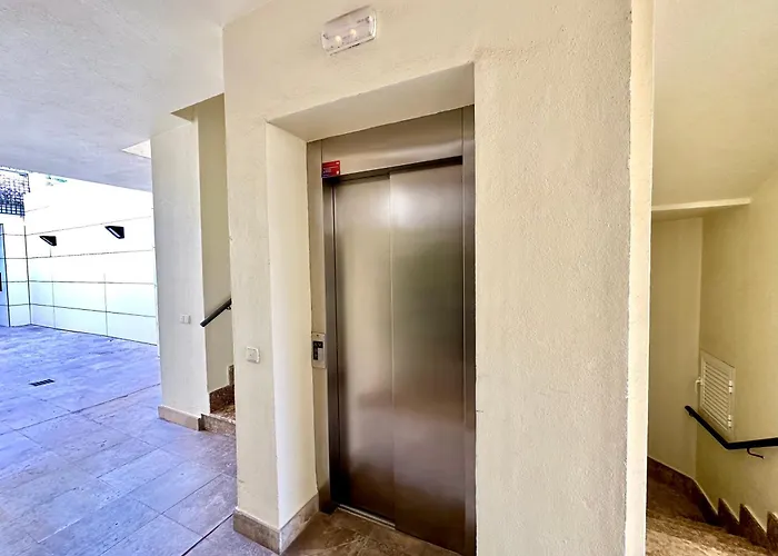 アパート Luxury Retreat In Monteros マルベーリャ