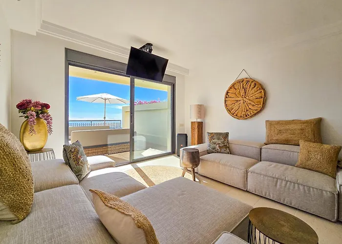 Luxury Retreat In Monteros