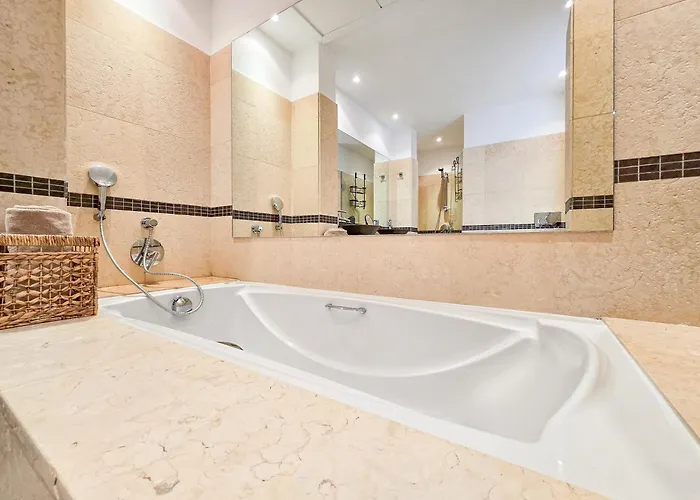 Luxury Retreat In Monteros Apartmán *