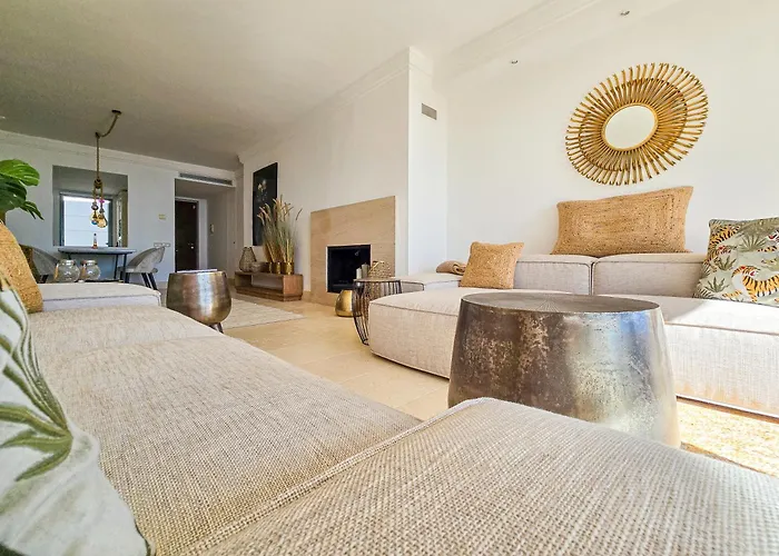 Luxury Retreat In Monteros アパート